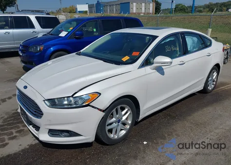 2013 Ford Fusion Se z USA, uszkodzony, nr VIN 3FA6P0HR0DR385581